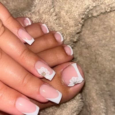 missdolltoes's profile picture. 👣 Size 5 UK - Soft and Arched
💸 Money Hungry Goddess
ℹ️ Feet Only - No calls
👠 Plenty Of Shoes and Socks For Sale