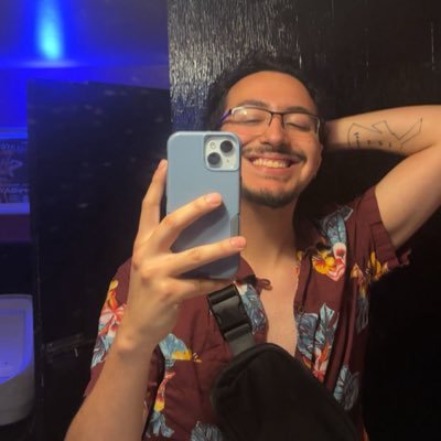 Nintendominguez's profile picture. Cat dad | Barista | They/Them