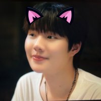 ศิษย์เอกพ่อครูภรัณ (@carrotzhan) 's Twitter Profile