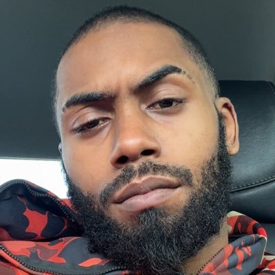 You know I'm dope🥴 Be careful hitting this line😌 Ima barb🦄🤓 be careful my dick on here somewhere🥴