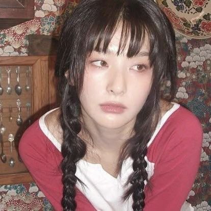 Flwer_S's profile picture. ᥫ᭡ infp | 07 |  ᥫ᭡