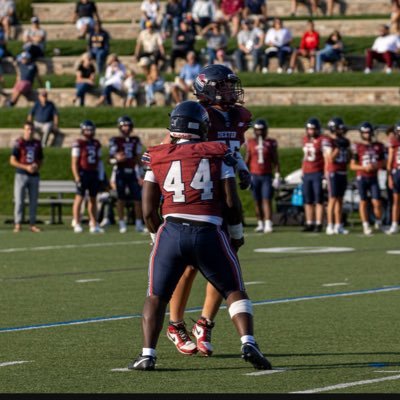 5’11|220 Ibs|Edge/LB/ATH| Class of ‘27| Dexter Southfield | 3.3 GPA 📚| Email:@marrixsanchezz@gmail.com HeadCoach: @CoachCDay