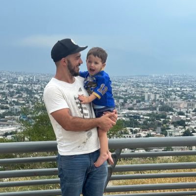 AValeRZ's profile picture. 