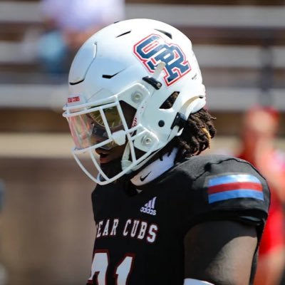 Santa Rosa Junior College |6’3|225|| 3.0 gpa| hybrid linebacker /Edge| Redshirt Sophomore |3x2 | READY TO PLAY ANYWHERE| HIGH MOTER GUY⭐️