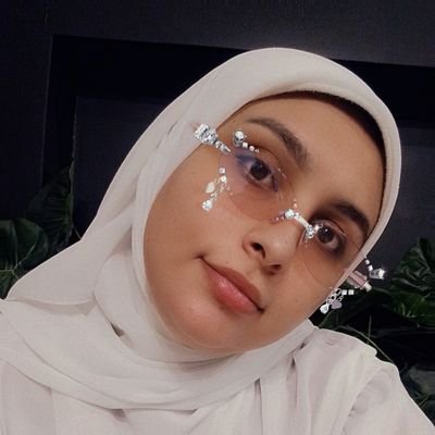 البدرُ يَكمُل كل شهر مرةً
وهلالُ وجهك كلُ يومٍ كاملُ
#_اشراف_تيمات_المخترعين
الأساسي:@Its__Mennah