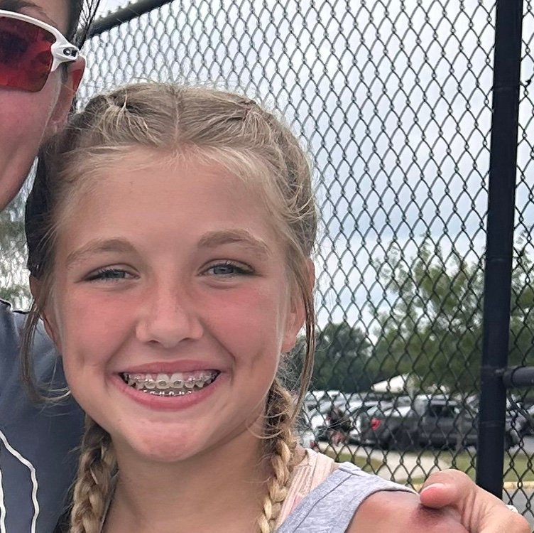 UNCOMMITTED I Class of 2031 I 2B/UTL I Perry Central Jr/Sr High School I Extreme 14u I GPA: 3.5 I Batting avg: .456 l lexiekellems@yahoo.com
