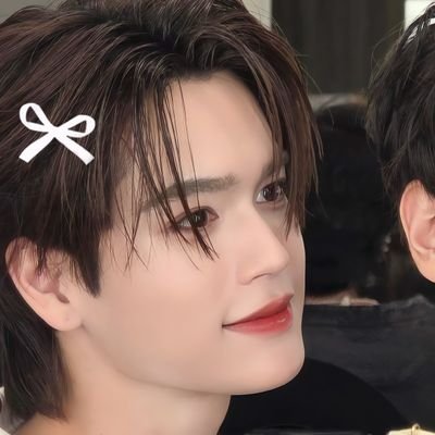 𝘧𝘢𝘯 𝘢𝘤𝘤 : @siwat666666 ꒰@jnnrrs ♡ @markjrtn꒱ . ˚◞♡
#MSIWAT ♡ ——— #JuniorMark ₊˚ˑɞ #enchantedxjm