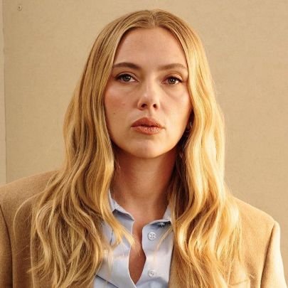 Fan account for the highest-grossing film star of all time, Scarlett Johansson. Follow us for updates, news and all things Scarlett
