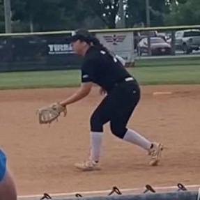 Bombers Elizarraras | 5'7 | Corners/P | Milby High School Varsity | GPA: 4.1 |sophiafernandez2026@gmail.com | #AGTG | Top 15% | Fun + Hustle
