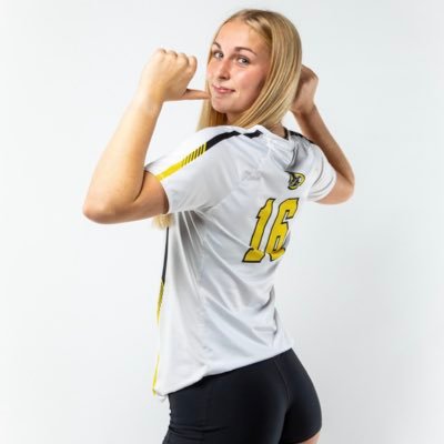 TeaganK2027's profile picture. 5’10 Outside/Middle ETHS 27 Epic Volleyball Club #14 GPA 3.5