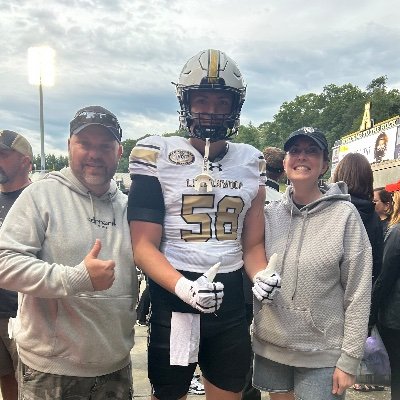 Faith. Family. Football. | DE @lindenwoodfb | LLJW 🕊️