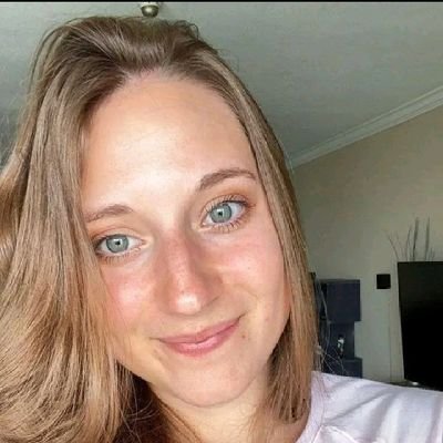 davi18263's profile picture. stay close to God