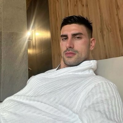 come baby ❤️| https://t.co/lSQ6Lnt1kp
Sports Nutritionist. 📈🙌🏻💪🏻|
Ready for a fresh start with new friendships.