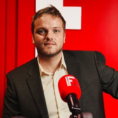 Journaliste radio et web pour @frontieresmedia |
Producteur Radio Frontières