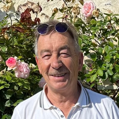 26 ans DG@afpiasolfi2a(Novèha)Ancien adjoint #lachapellesaintsauveur ancien Pdts Amis de Raymond,UFUT 44,Pdt du comité d’agrément et VPdt de @Initiative_IPA