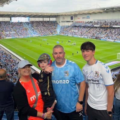 @coventry_city STH / social sec @massey_runners, love running, 39 x 26.2 / 113 x 13.1 / @parkrun 500 club member #PUSB