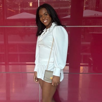 ajlewisx's profile picture. 