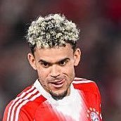 @fcbayern Sers à rien de forcer si elle dit qu’elle baise pas