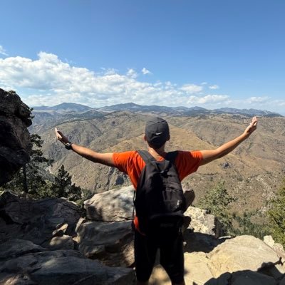 NickCala23's profile picture. 28 ~ 🐻⬇️