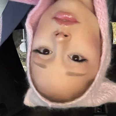 just a girl, focused on eternal sunshine and longing for dangerous woman