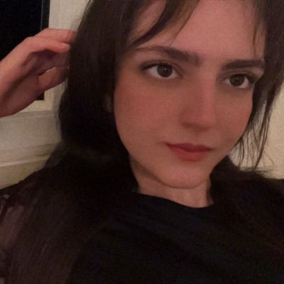 Armina00s's profile picture. ✧༺🐰༻✧