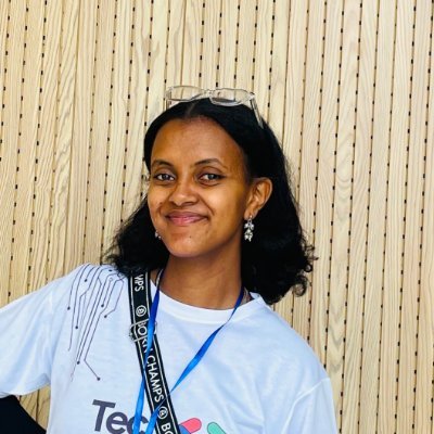 Techie , fueled by caffeine & impending deadlines😁, software engineering student & future bug-finder✨