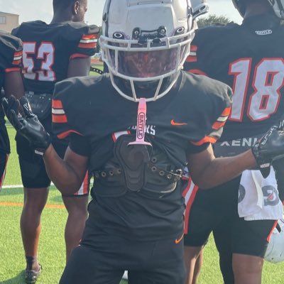 Lancaster 🏈 class of 28 RB@lancaster ✝️student athlete first