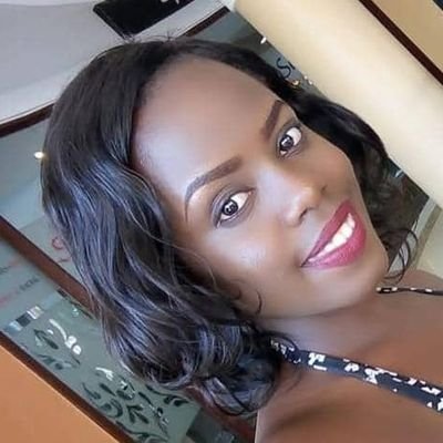 Events planner, Errands runner and personal shopper. Addicted to rugby, land rovers, golf and cooking. Believer in God ordained marriages.
Playful introvert
