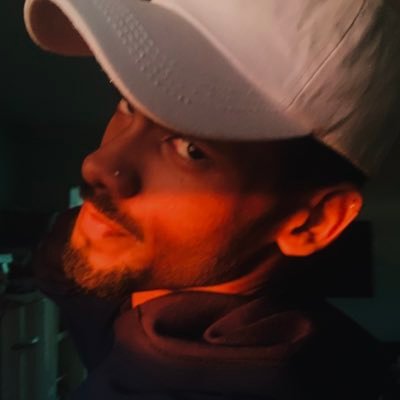 vetttor's profile picture. 