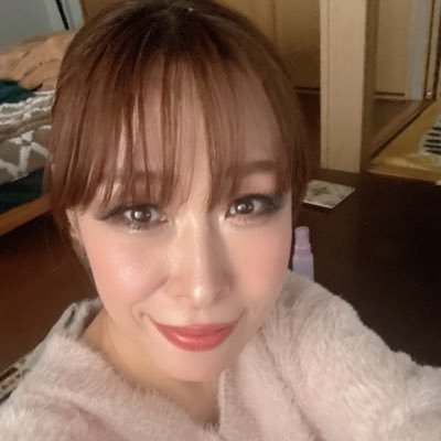 休むこと、食べること、笑うこと、恋すること、 祈ること(自分の内を見つめること)、愛すること、 すべてが生であり、喜びであり、ありのままということ✨ カルぺディエム