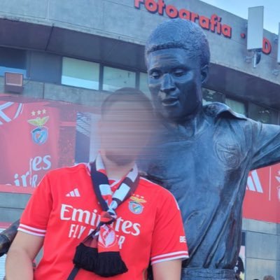 @SLBenfica | 𝑯𝒐𝒏𝒓𝒆𝒎 𝒐 𝒎𝒂𝒏𝒕𝒐 𝒔𝒂𝒈𝒓𝒂𝒅𝒐🦅❤️ | 𝑱𝑵𝟖𝟕 25 de Outubro.