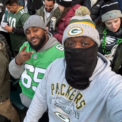 Just here to spread positivity & good vibes. ✌🏾😊 Father • empath • “sneakerhead” • gamer • #GoPackGo #BravesCountry #GoDawgs #PorVida