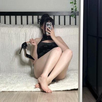 dscherrys's profile picture. content creator // Check my hipolink 👇🏻✨