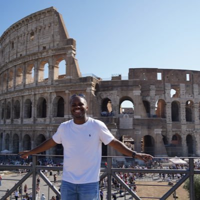 probably somewhere with a camera 📸 SID/Sports Marketing Director. Content Creator. Used to do Grizzlies stuff @RhodesCollege ‘20 *opinions my own