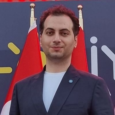 🎓 Marmara Üniversitesi - Tarih
☀️ İYİ Parti Kartal - Medya İlişkileri Başkanı