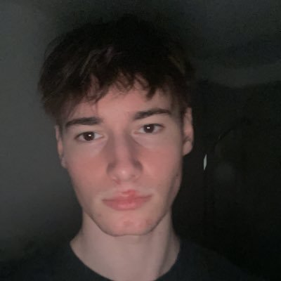 19 - Roblox Video Creator with 2M+ on TikTok and 800K+ on YouTube | Founder of Rupthy Games🎮 https://t.co/SDTJiSZr6l
