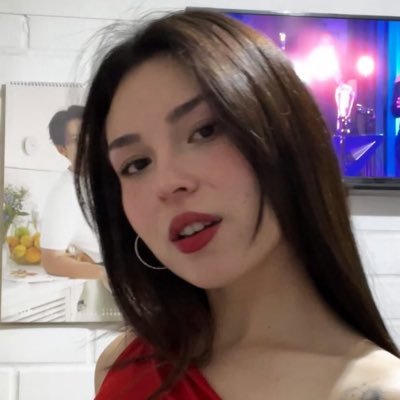 Ceo_of_furries's profile picture. Half human, half floof, full chaos 🐾