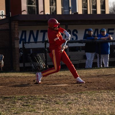 Calvert Hall College Highschool | C/O 2028| RHP/3rd/MIF| 6'0 195 lbs| 3.6 GPA| phone #443-648-1787