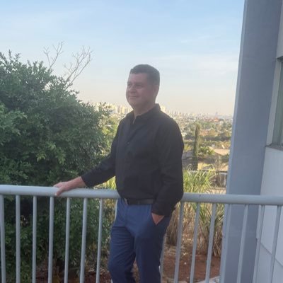Ezequie00816411's profile picture. Buscar a felicidade……