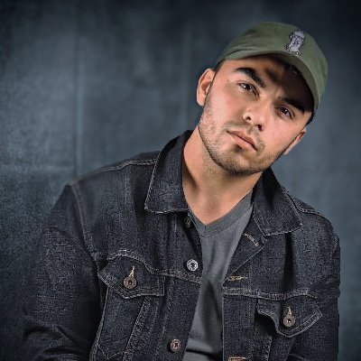 philliplanos's profile picture. 