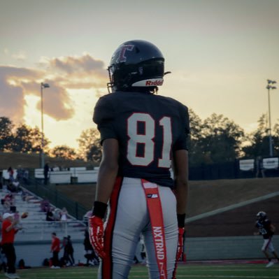 | Thompson High 🛡️| gpa - 3.9 📚| CO 2030 ATH 🎓| 5’11, 145 |