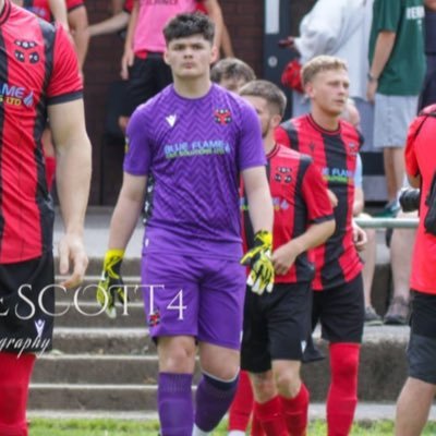 juliemw1206's profile picture. father to 5 girls and 2 boys