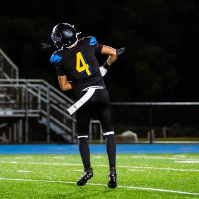 Class Of 2027| HT: 6’0 WT: 170lbs| OLB/WR PlayMaker ⭐️|Head Coach @_Holland86| Email AidanDa1@outlook.com| Osbourn Park High| LongLiveSimon❤️