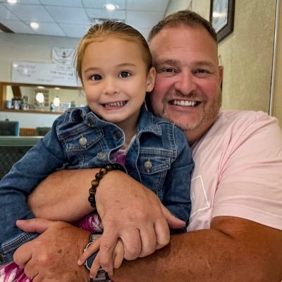 jmaynecreates's profile picture. Gen X creator, chef, dad. I make UGC that blends real stories with brand vision.