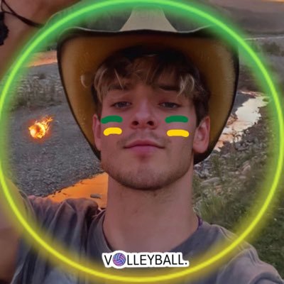 gay 🏳️🌈 • corinthiano • falo de política • Vôlei fã 🏐
