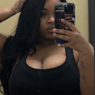 yofavdon's profile picture. I flirt for free, but the real fun has a price. 💋 Paid collabs only — DMs open if you can handle it.