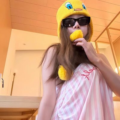 zhou15014's profile picture. 