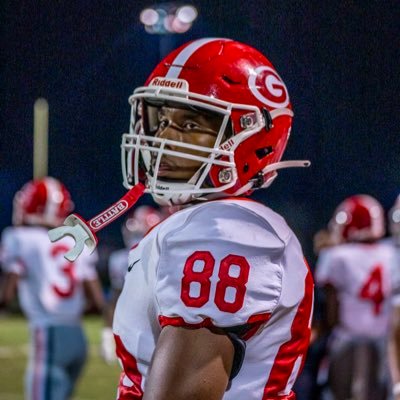 Greenville high school school(SC) C/O'2026 DT 215 height 5'11 GPA 2.6 Email: kemaurypoore10@gmail.com