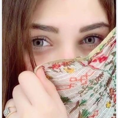 میں بھی بہت عجیب ہوں اتنا عجیب ہوں کہ بس💫___________
خود کو تباہ کر لیا اور ملال بھی نہیں