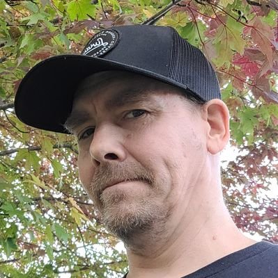 BirbTehServitor's profile picture. Mental health grind, games, architecture, design, creativity, imagination, art. Even if we disagree on politics, we can still talk about video games
😉